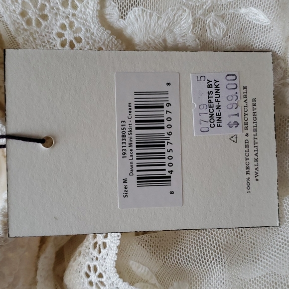 Spell and the gypsy dawn lace mini skirt - Picture 4 of 6